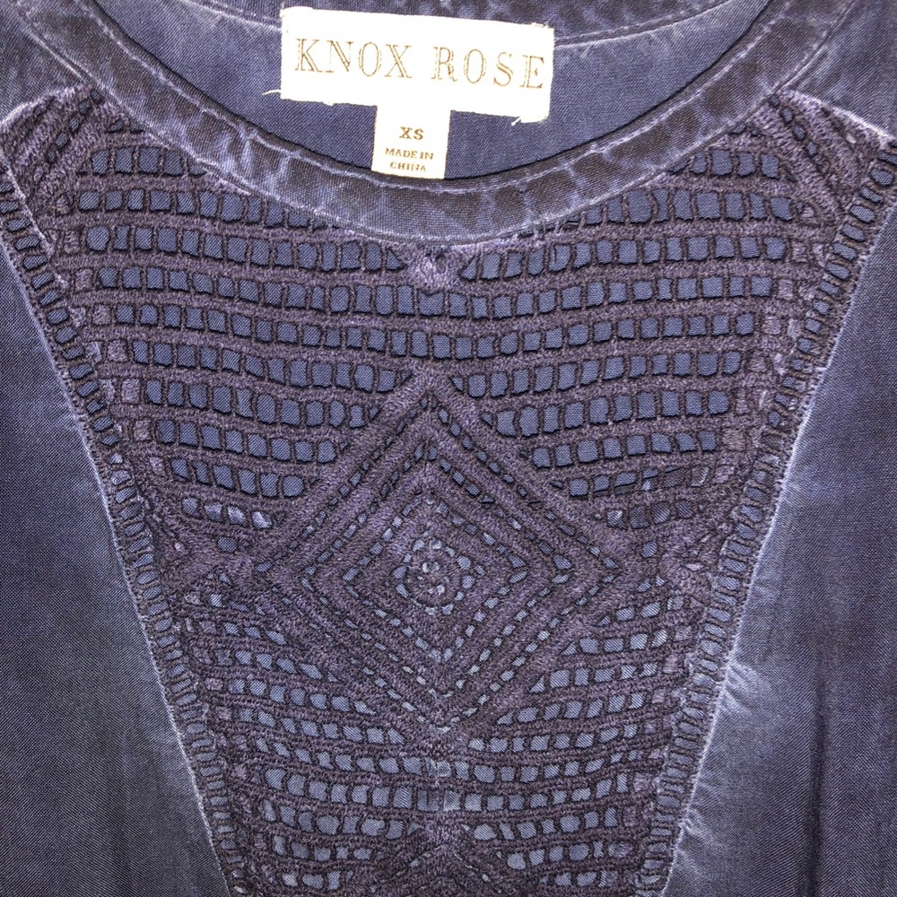 Knox Rose navy blouse with crochet
